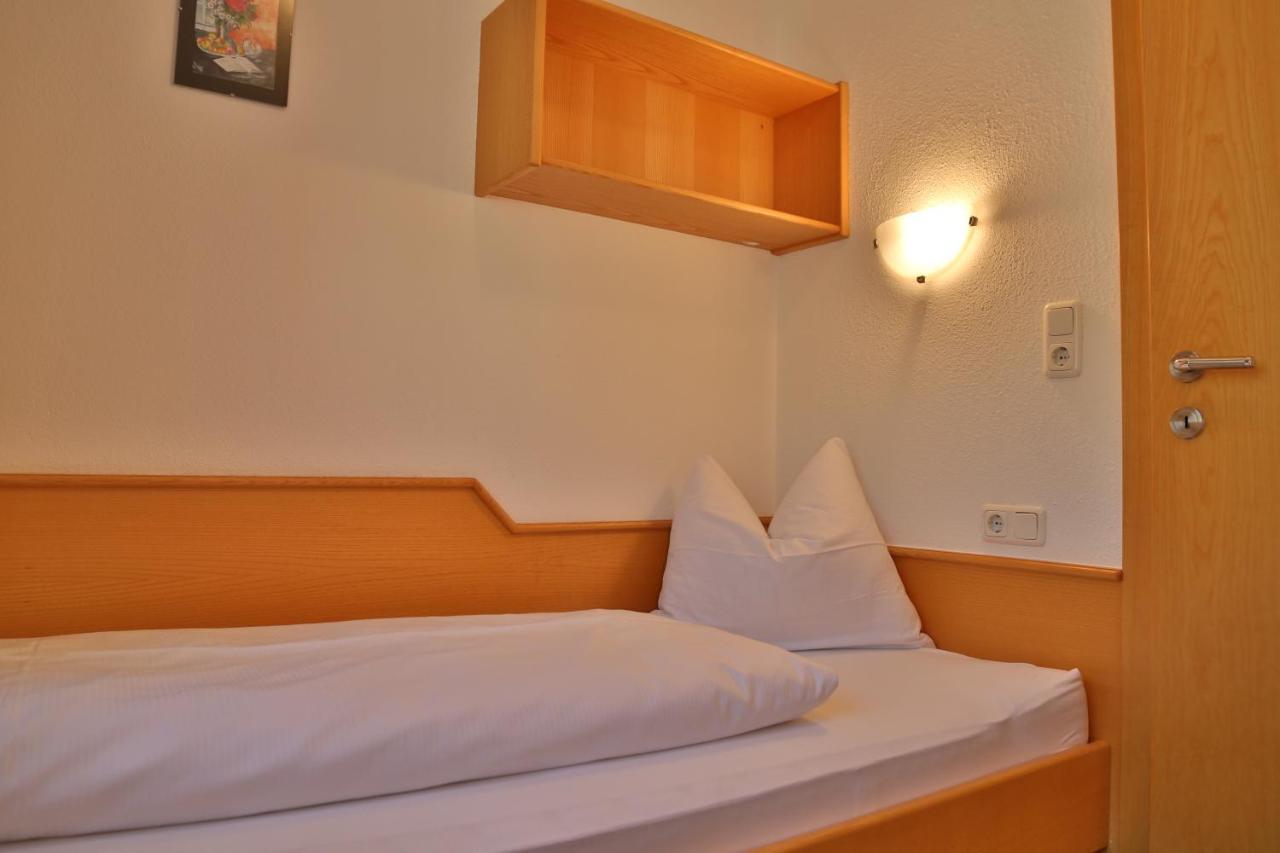 Johannes Guest house